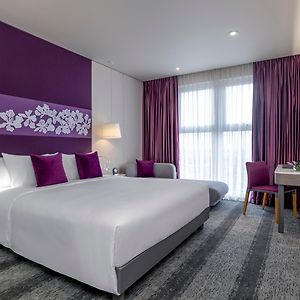 08AM 06PM Superior Room